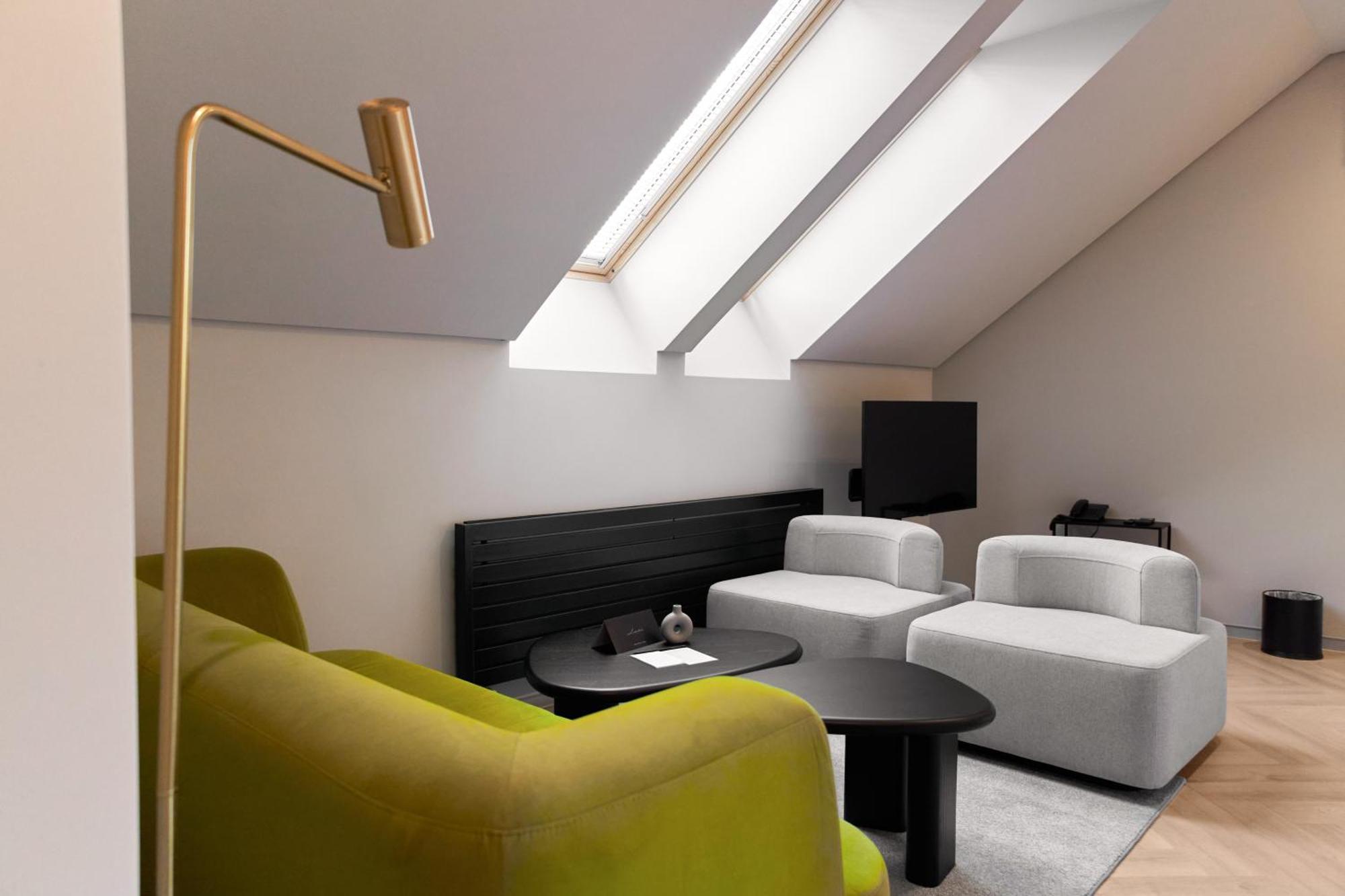 Hotel Laudon Uschhorod Zimmer foto